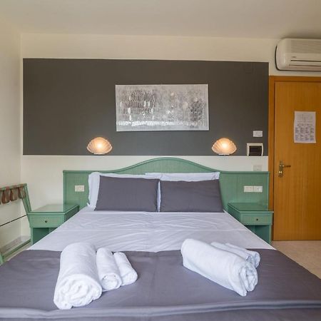 Hotel Airone (Adults Only) Bibione Bagian luar foto