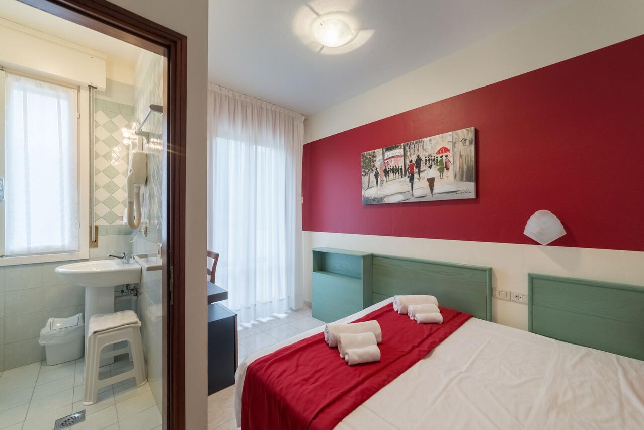Hotel Airone (Adults Only) Bibione Bagian luar foto