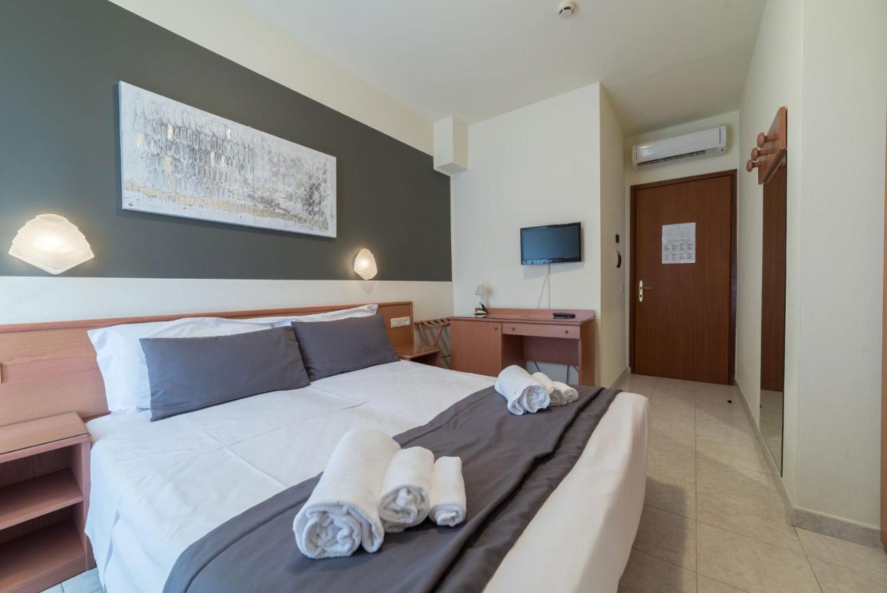Hotel Airone (Adults Only) Bibione Bagian luar foto