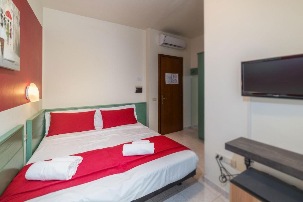 Hotel Airone (Adults Only) Bibione Bagian luar foto