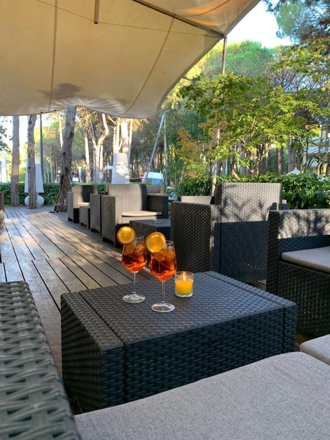 Hotel Airone (Adults Only) Bibione Bagian luar foto